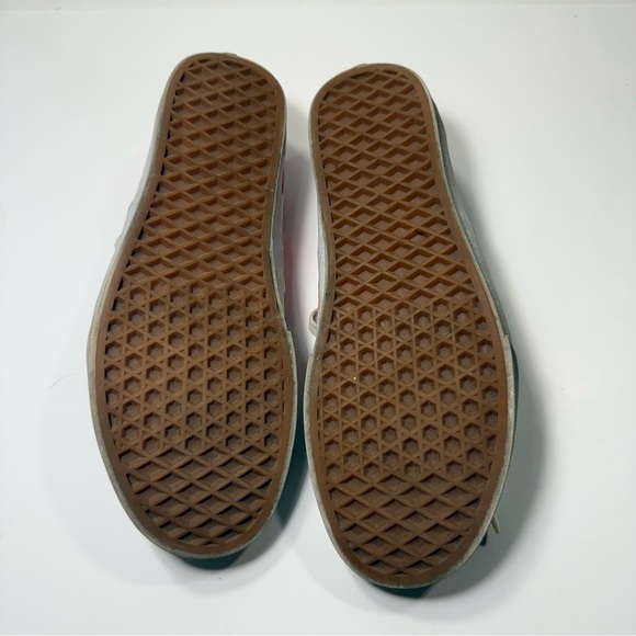 Vans Heart Pattern Lace Up Sneakers - Red and Pink Women’s Size 10/ Men’s 8.5 - Picture 8 of 10